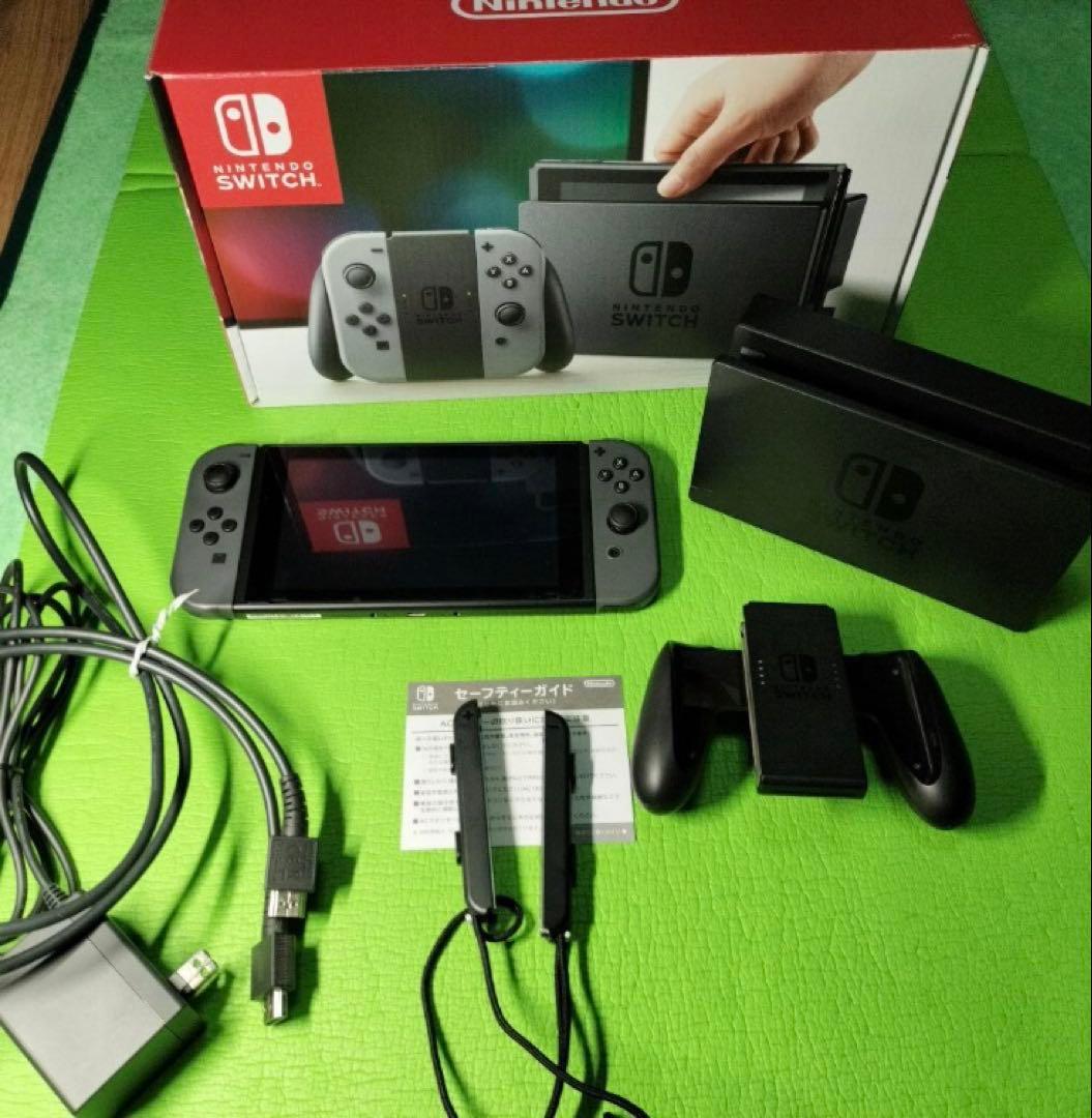 【美品】Nintendo Switch箱付属品付き