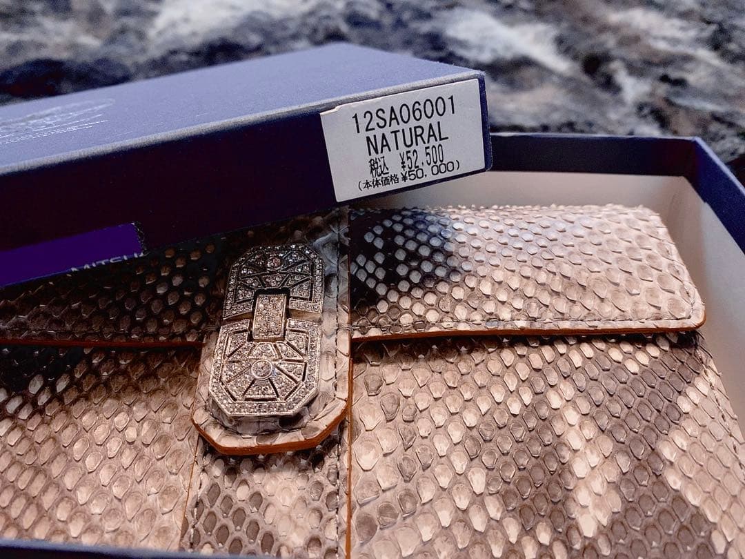 A.D.M.J. ヘビ革 長財布 新品未使用