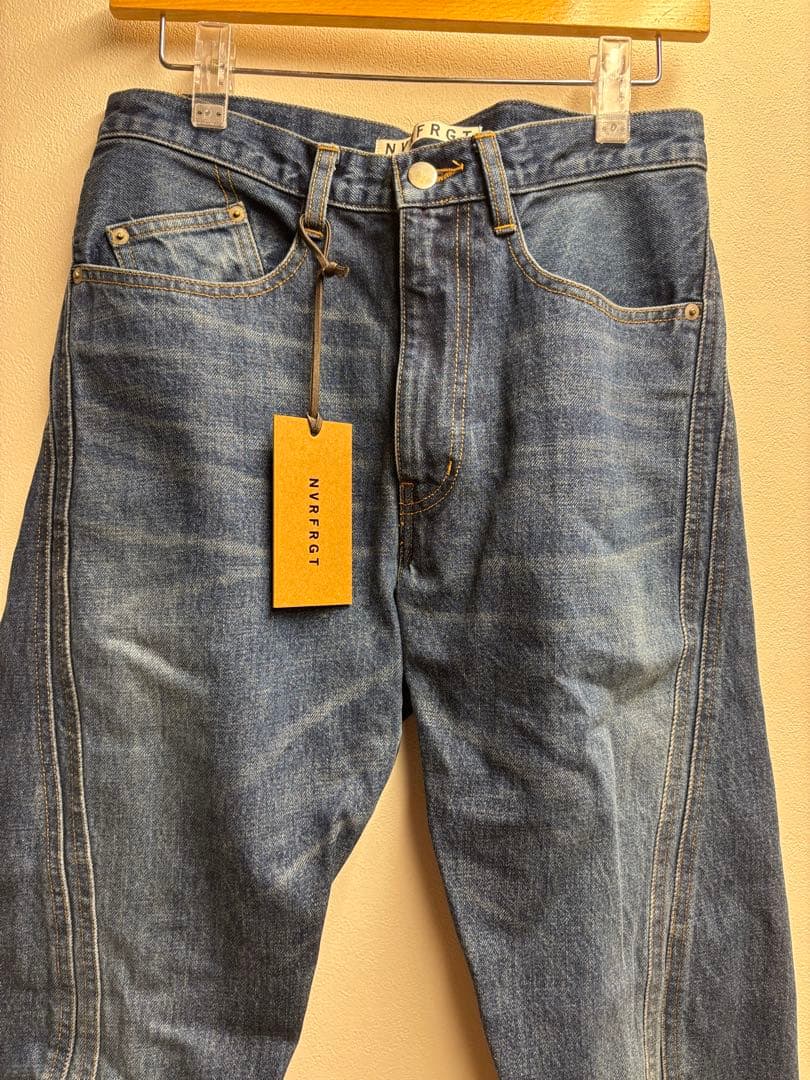 う*み様 新品NVRFRGT3D Twisted Leg Jeans