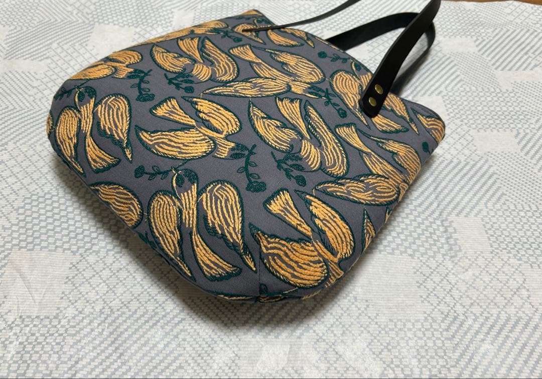 ああ 様 followingday コロりんトート(持ち手レザー)