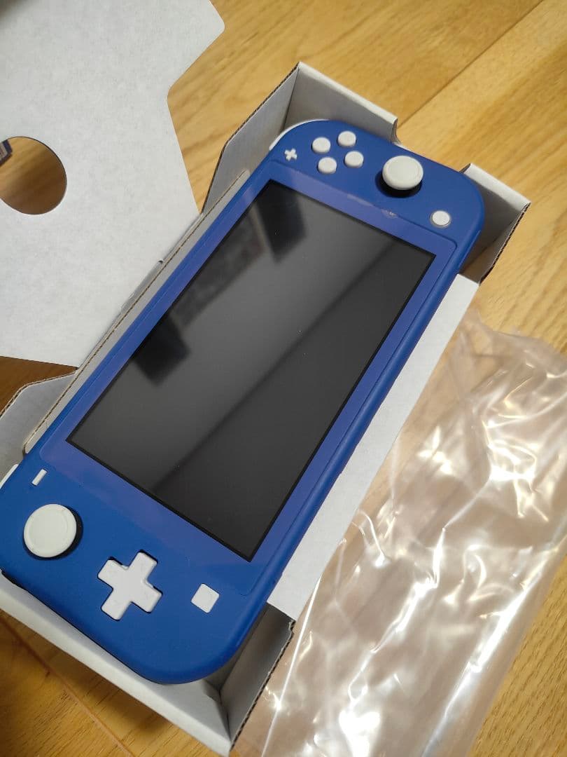 も*ち様 Nintendo Switch Lite 青 本体