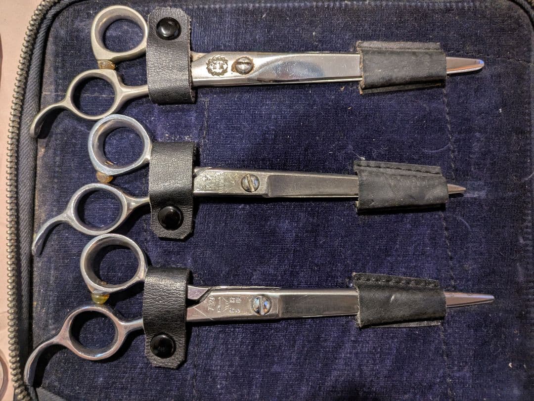 理容カットシザーまとめて20本譲ります