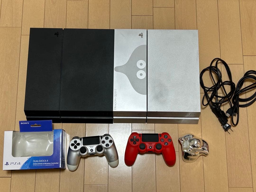 ☆バラ売り対応可　ジャンク品　プレステ4通常盤&メタルスライムEdition