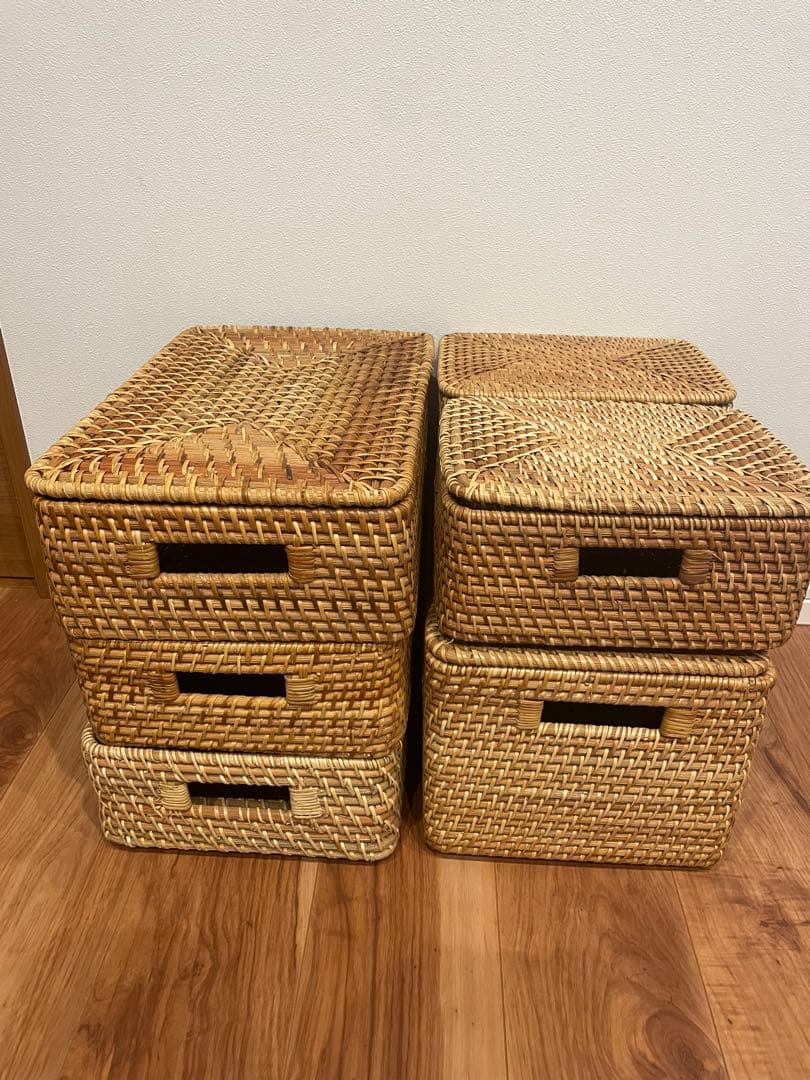 ＲINAKKO様ご検討中　重なるラタンバスケット　無印　ニトリ　収納