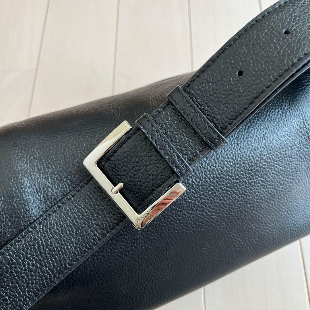 ☆ビアズリー　ミニレザーボディバッグ☆