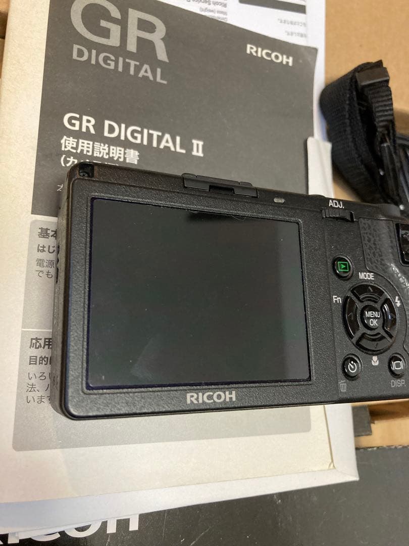 美品RICOH GR DIGITAL II 本体と付属品