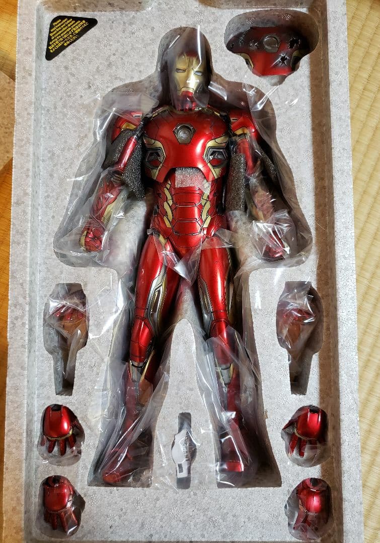 【新品未使用】ホットトイズ　アイアンマン　マーク45　アベンジャーズ　1/6