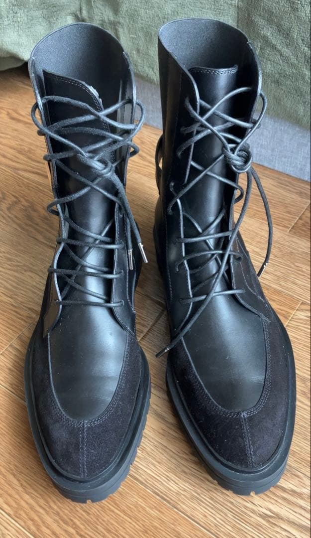 Givenchy レザーレースアップブーツ　EUR40サイズ