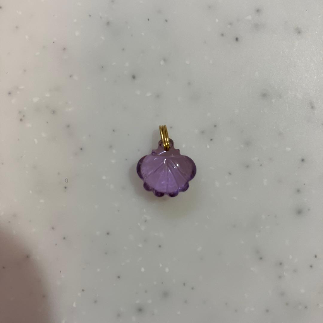 マリーエレーヌドゥタイヤック　シェルペンダント　アメジスト