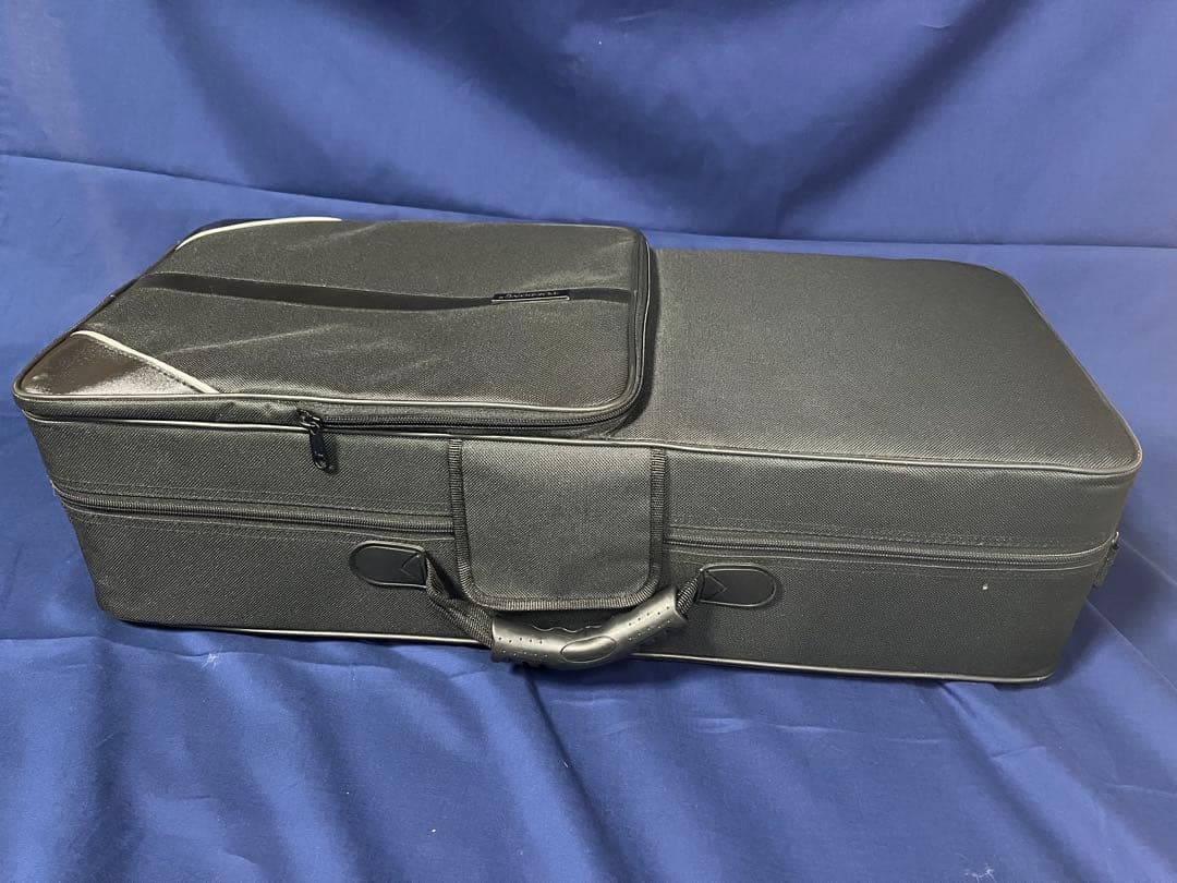 MINERVA アルトサックス セミハードケース付き