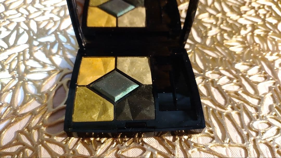 ディオール Dior デパコスまとめ売り アイシャドウ 口紅 ファンデーション