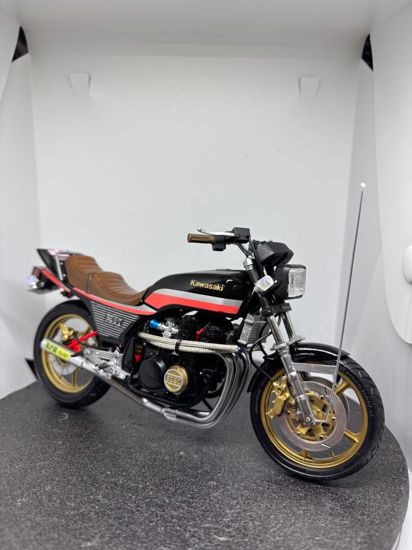 プラモデル完成品　アオシマ　カワサキ　Z400GP 1/12 旧車會　族車