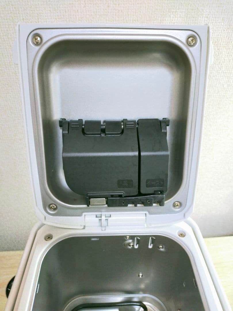 中古 動作確認済 送料無料 象印 ホームベーカリー BB-ST10 2023年製