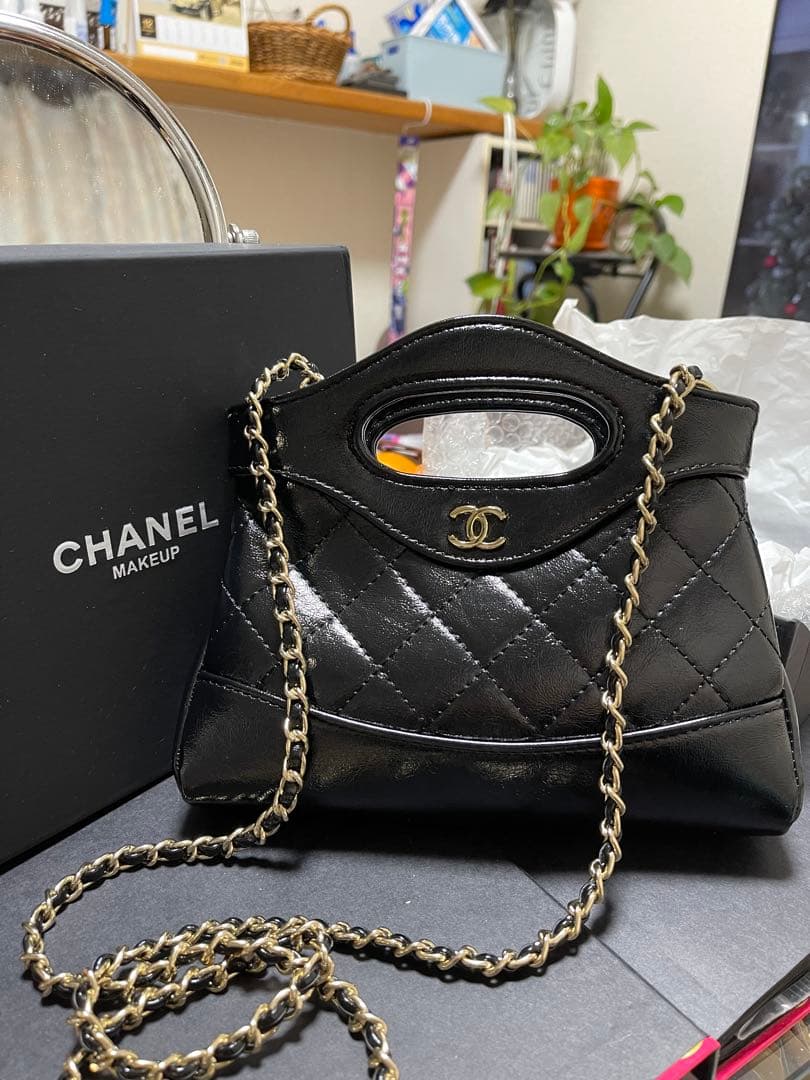 CHANELノベルティショルダーバッグ