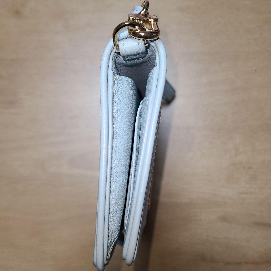 トリーバーチ　スマホ携帯クラッチバッグ