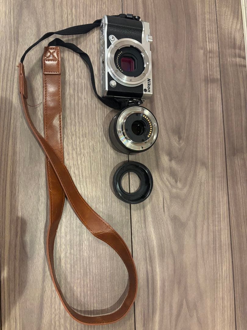 NIKON 1 J5 デジタルカメラ（レンズ等付属）