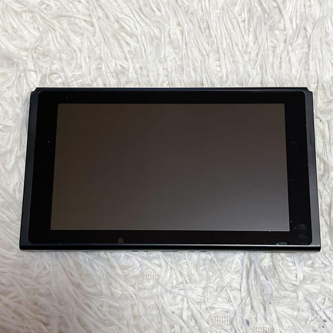 【美品】Nintendo Switch 旧型　本体のみ 2018年