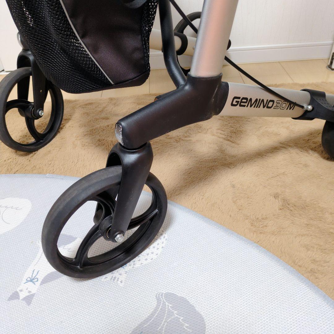 【美品】ハンディウォークM GEMINO 30M 収納バスケット付