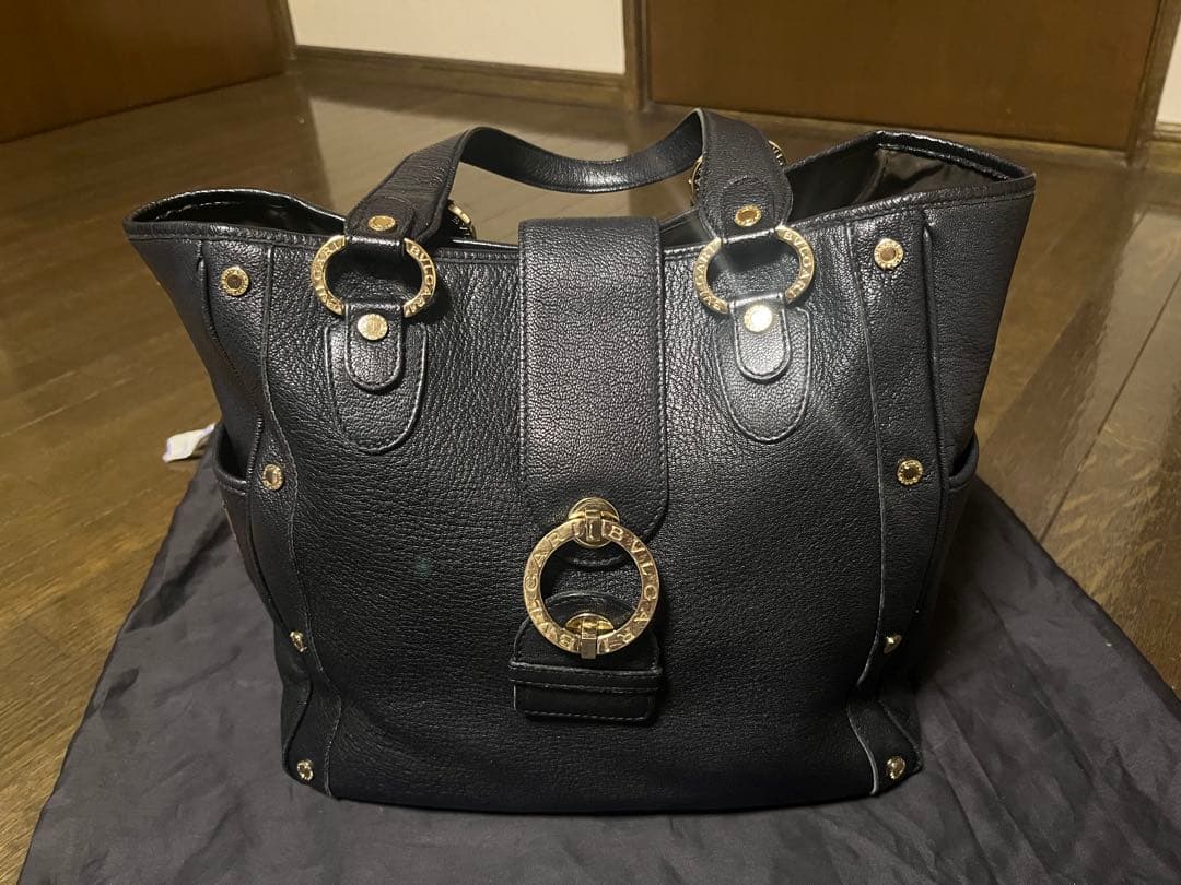 BVLGARI ブラックレザー ハンドバッグ