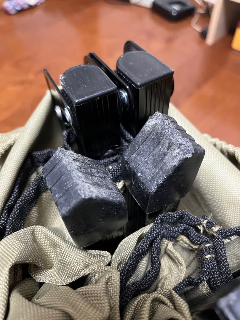 【廃盤品】DOD 座面ロゴ入り アウトドア ストレージベンチ カーキ