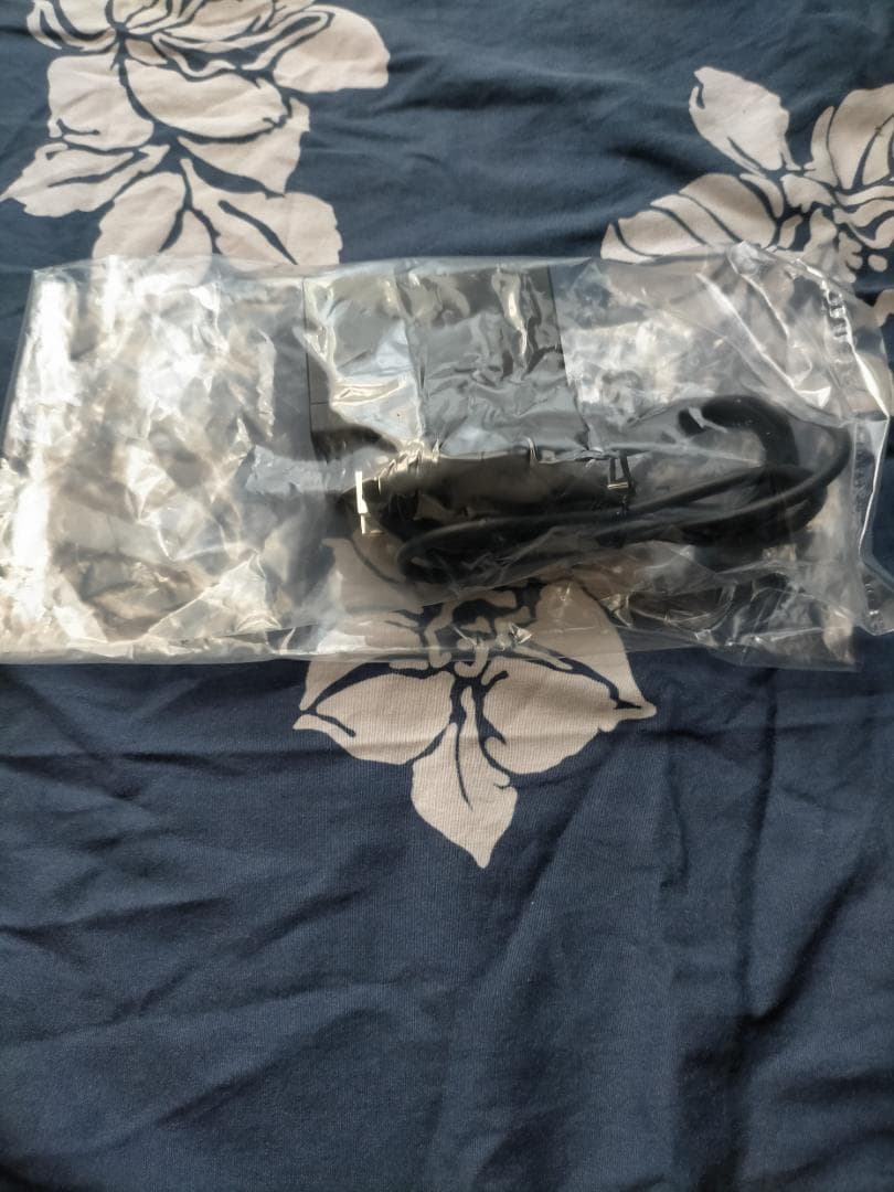 【未使用に近い】Nintendo Switch Lite イエロー本体充電器付き