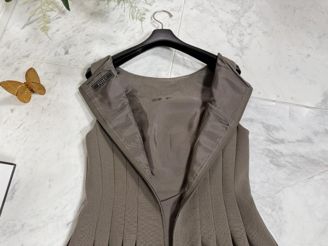 定価約12万★美品★FOXEYフォクシーマグノリア ウール美くびれシルエット38