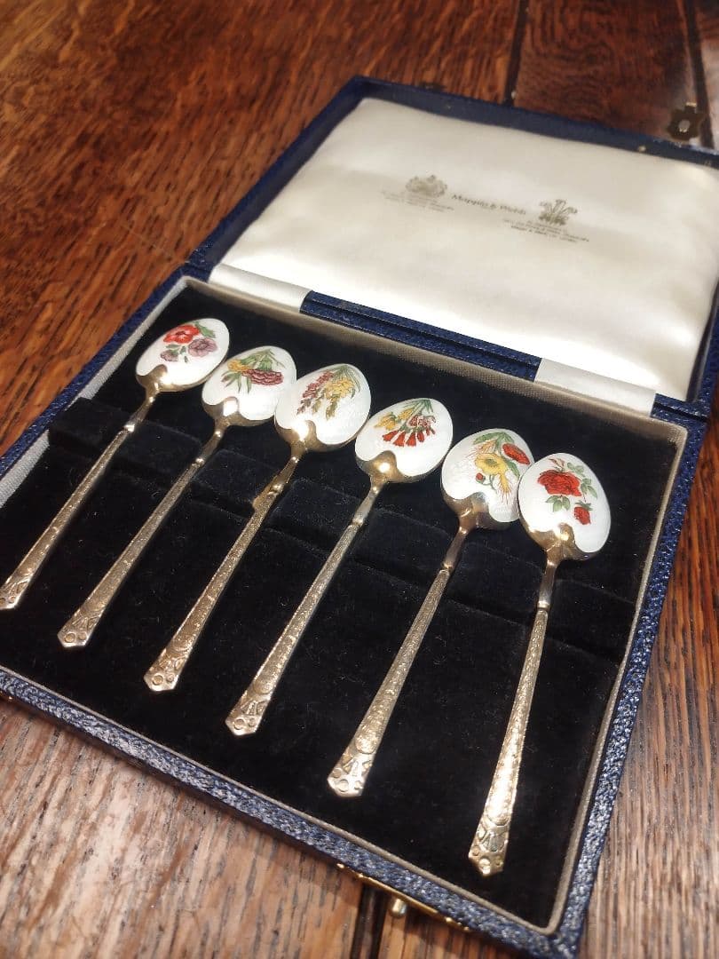 マッピンアンドウェッブの七宝ティースプーン