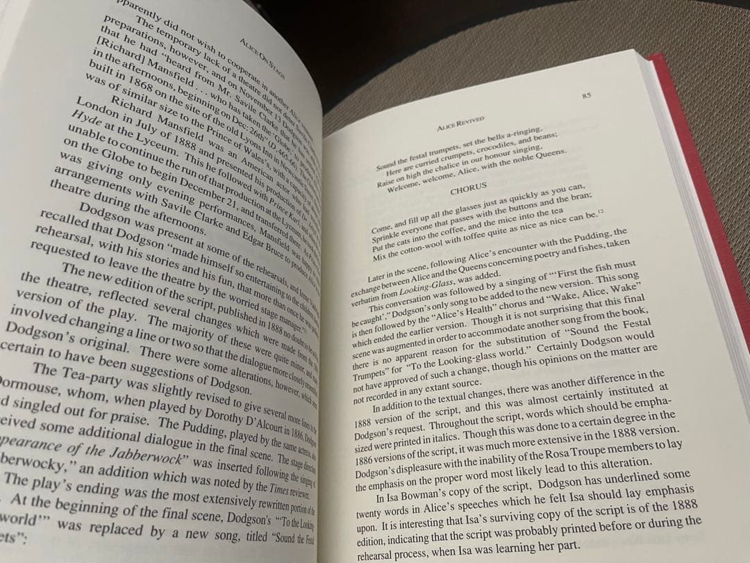 希少　Alice On Stage by Charles C. Lovett