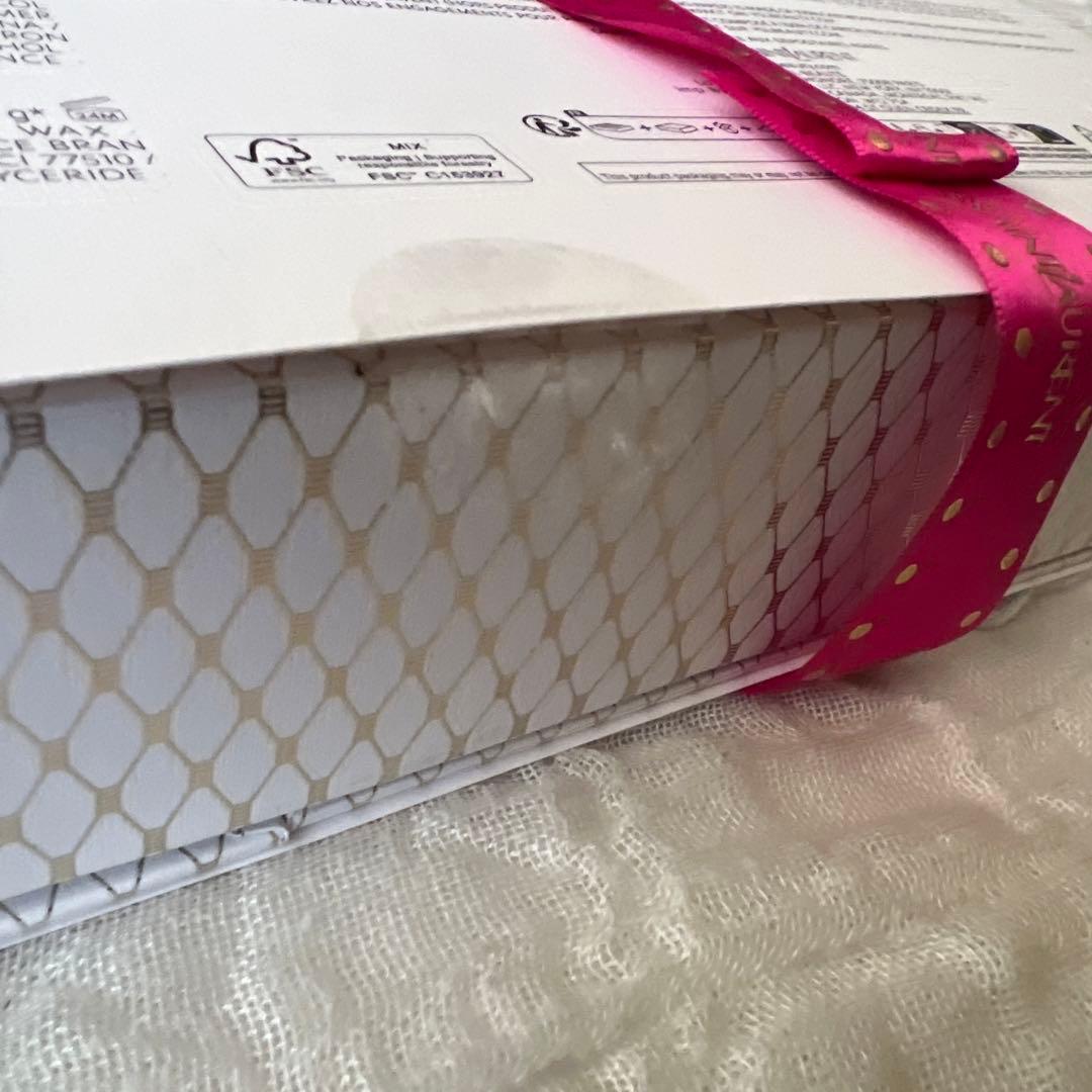 Yves Saint Laurent 2024アドベントカレンダー