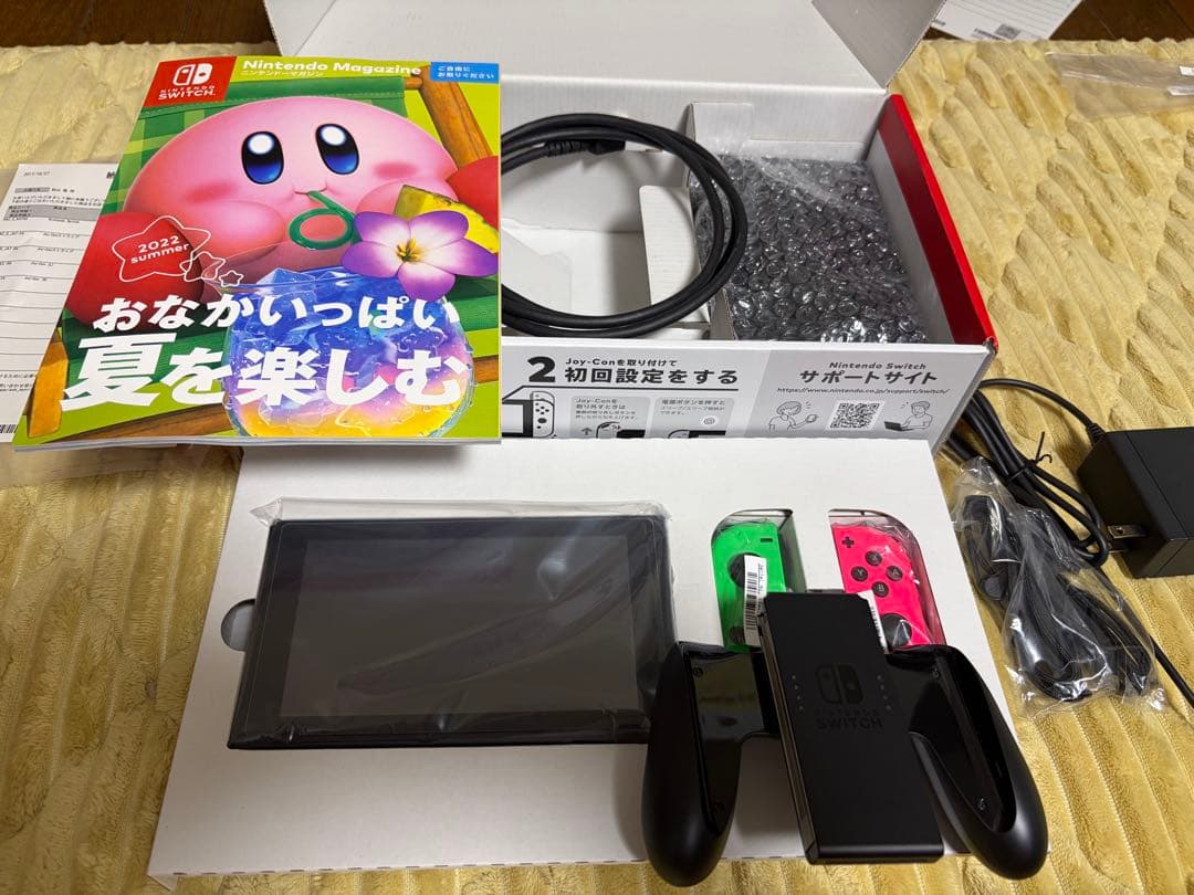 Nintendo Switch 本体 ピンク・グリーン Joy-Con