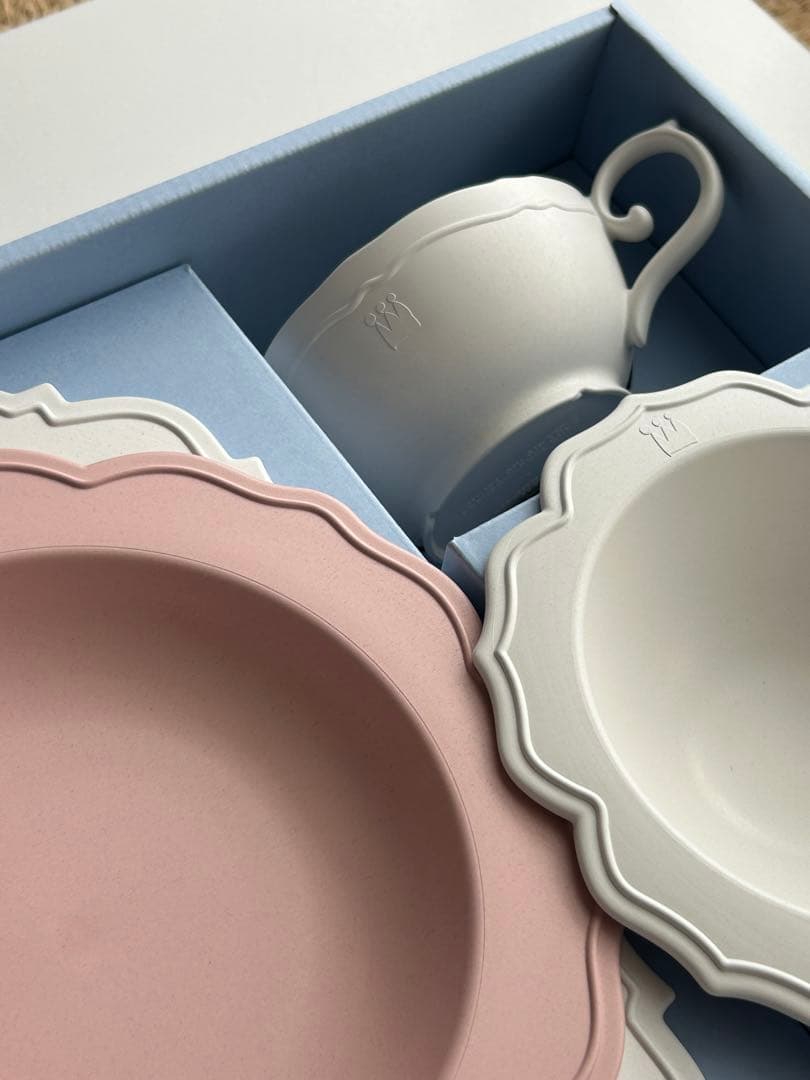 【未使用】レアーレ 100daysセット（食器４点)