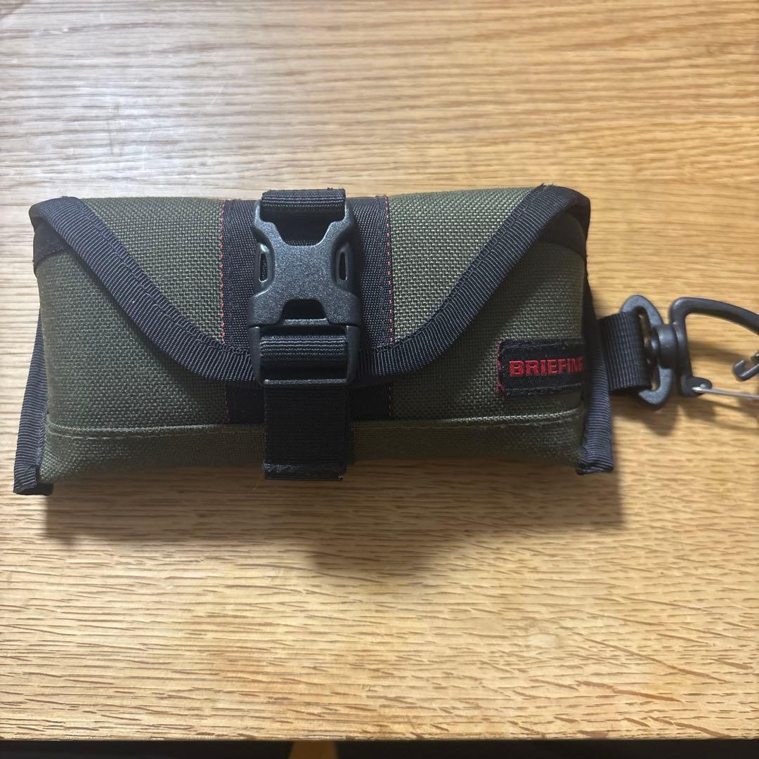 BRIEFING ブリーフィング 眼鏡ケース カラビナ付き オリーブ