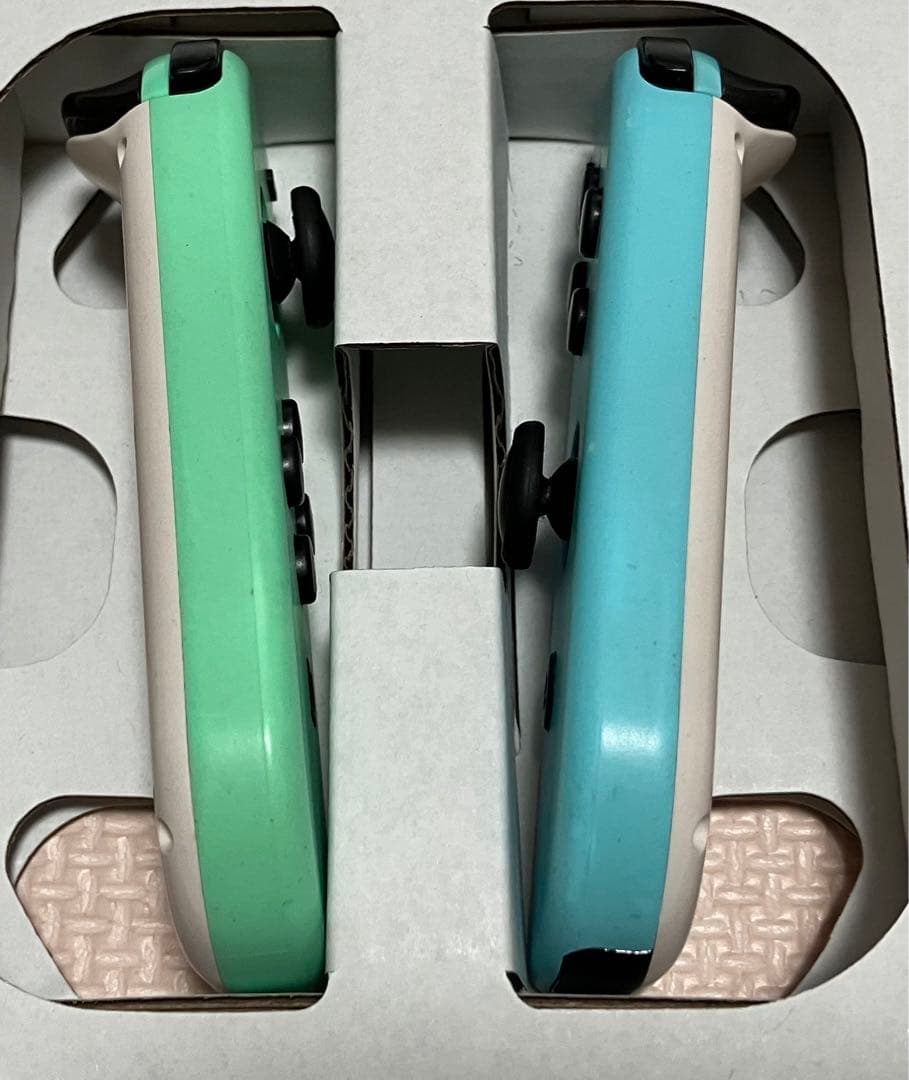 NINTENDO SWITCH 2020年 あつもりVer 中古 プロコン付き