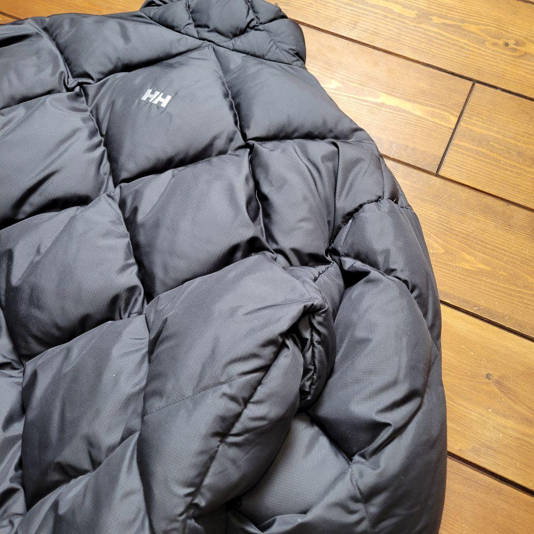 【今季注目】ヘリーハンセン キルティング ダウンジャケット ドローコード 短丈