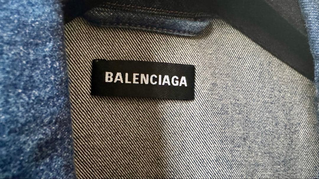 BALENCIAGA デニムジャケット グリーンフード付き