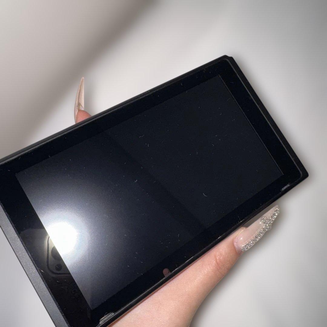 Nintendo Switch ピカブイモデル 本体