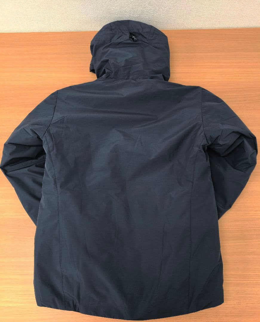 【新品タグ付き】tilak ティラック　スバルバードジャケット　最新モデル