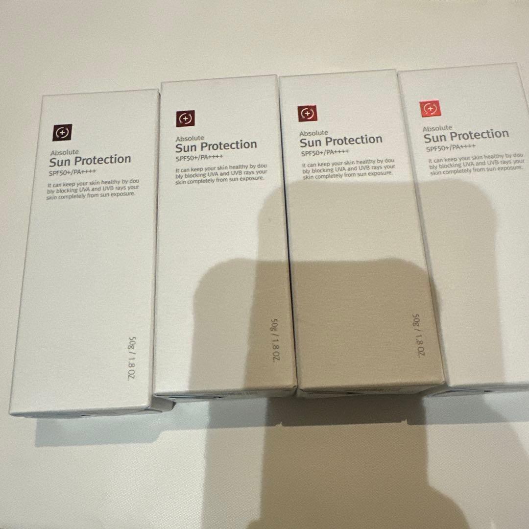 ルネセル日焼け止め4つ