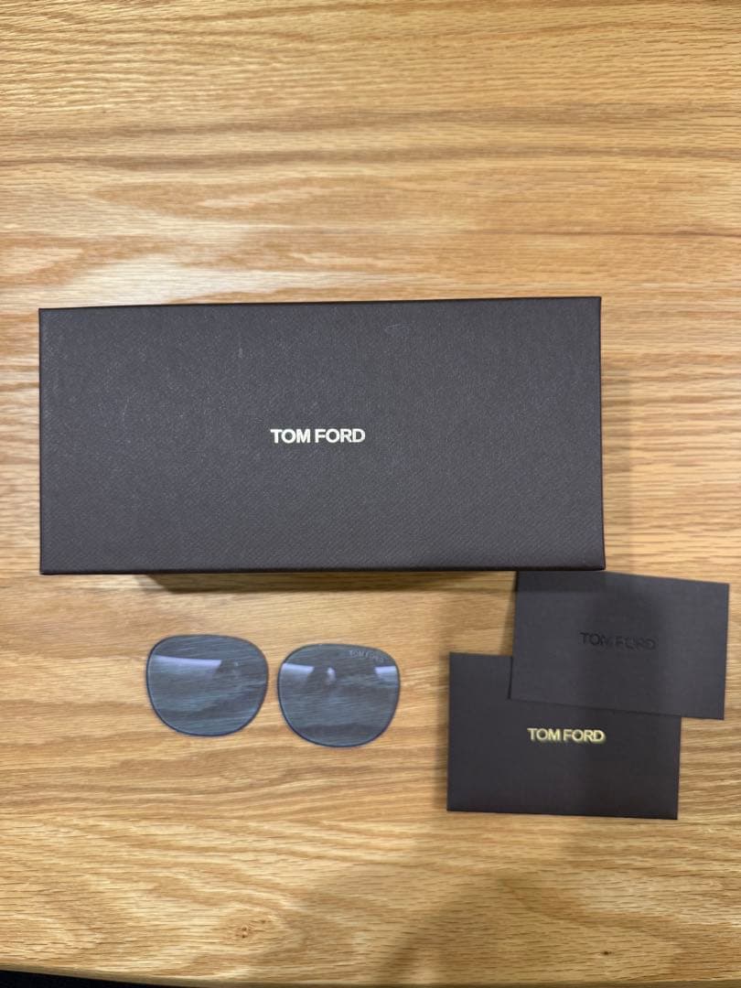 日本企画 TOM FORD FT1230-D 01V ブラック ロンハーマン