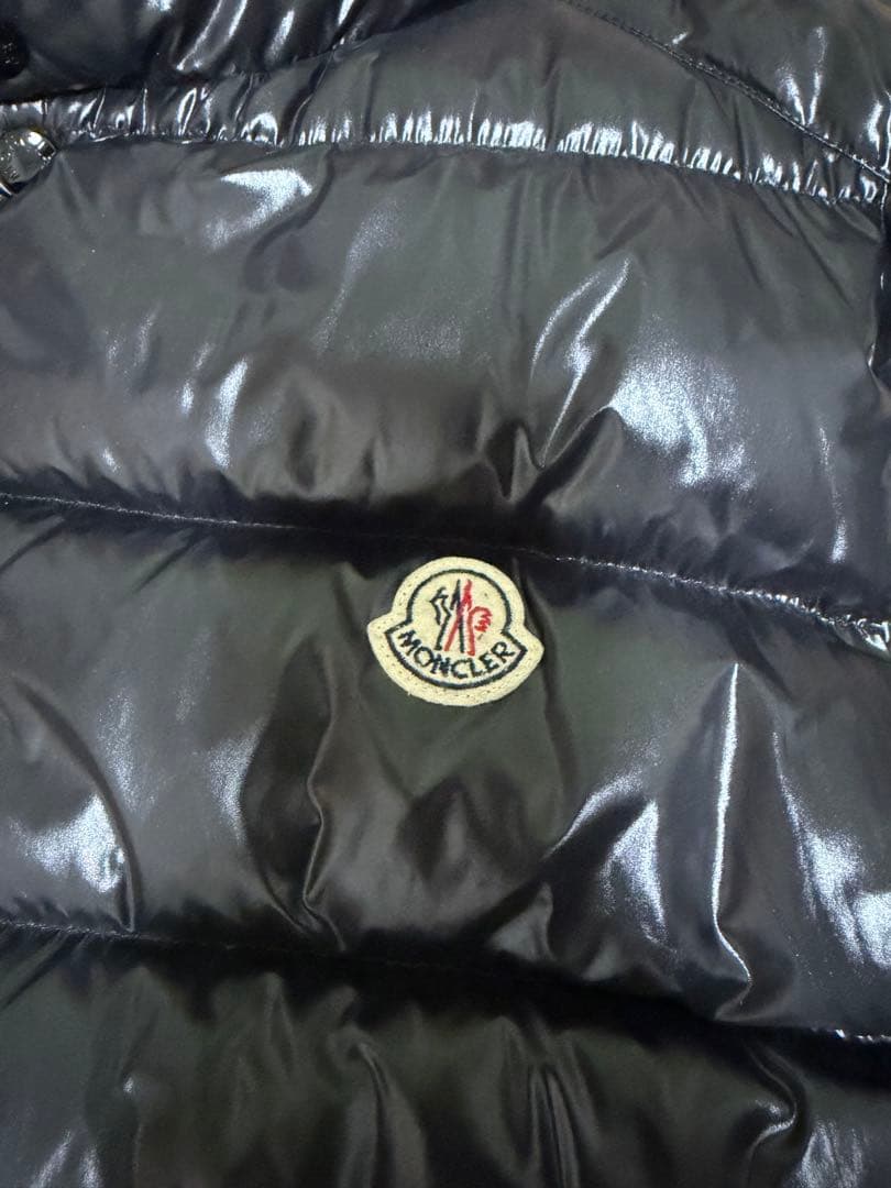 m*c様 中古美品　モンクレール　ダウンベスト　ブラック　　MONCLER ナイ