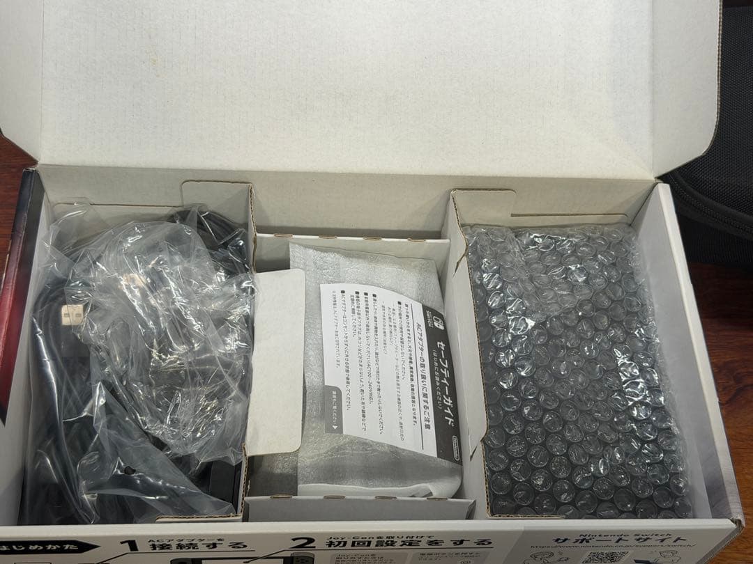 Nintendo Switch 本体 + ゲームソフト5本 おまけ多数