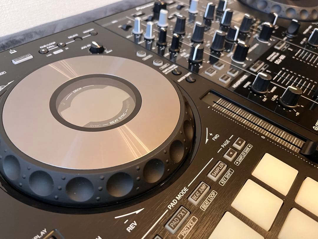 Pioneer DJ DDJ-800 コントローラー
