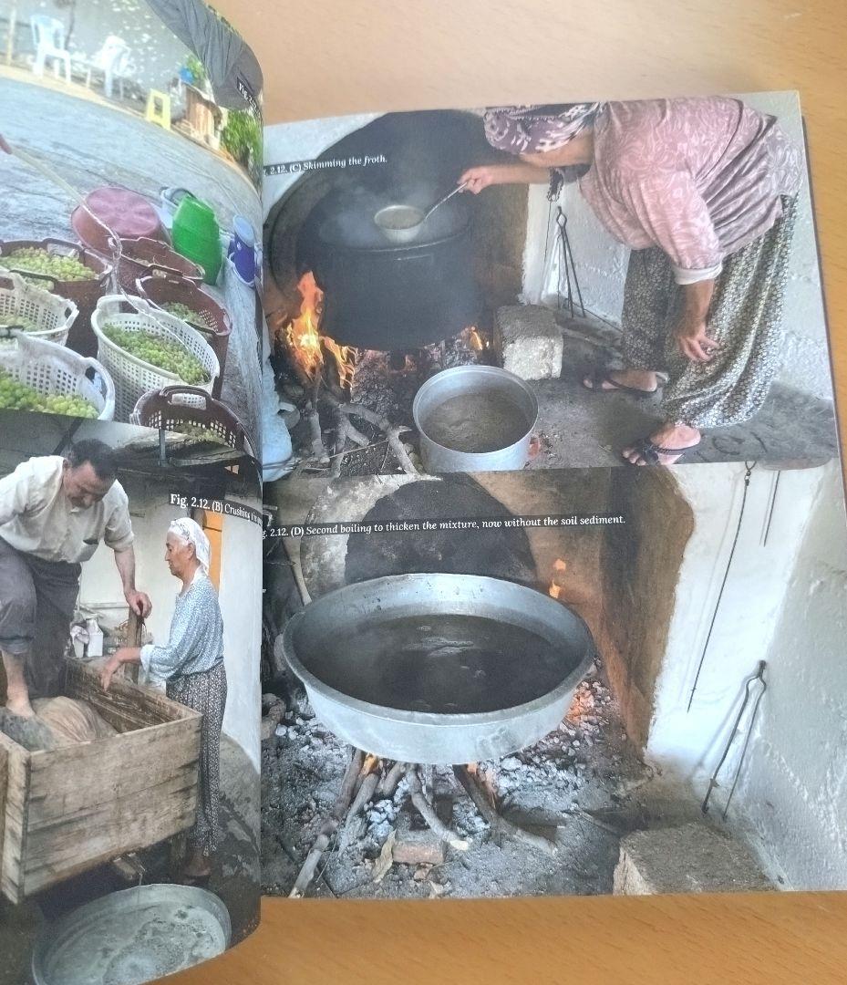 英語　トルコの食の伝統に関する本 Sofra