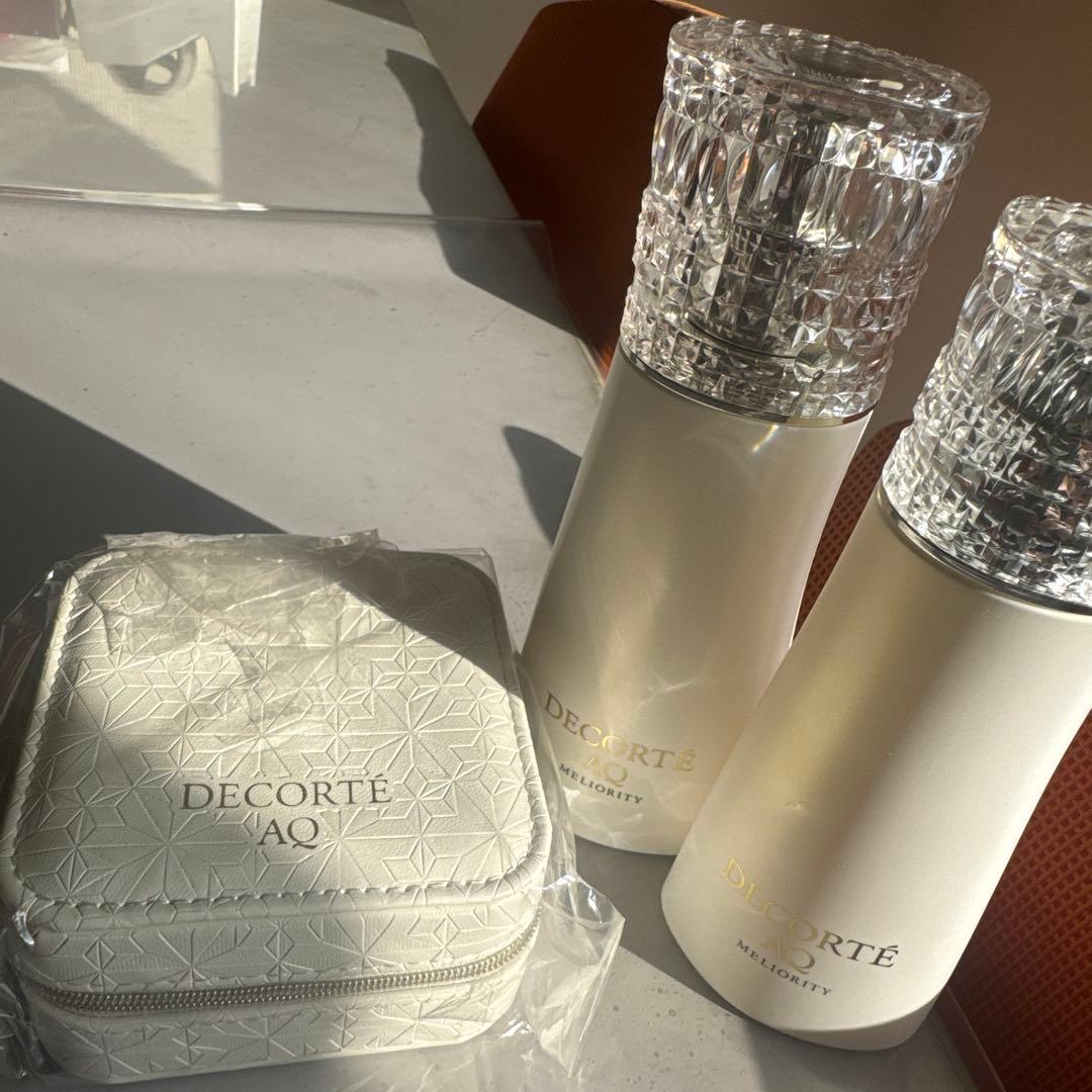 DECORTÉ AQ ミリオリティ　化粧水、乳液、ジュエリーケース