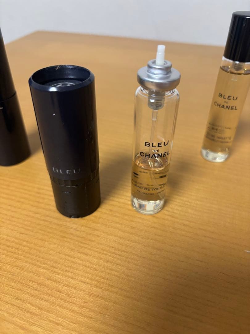 CHANEL ブルー ドゥ シャネル トラベル スプレイ 2本➕レフィル2本。