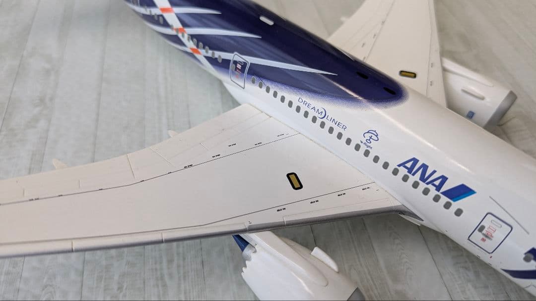 ANA Boeing 787-8特別塗装1/200 JA801A NH20053