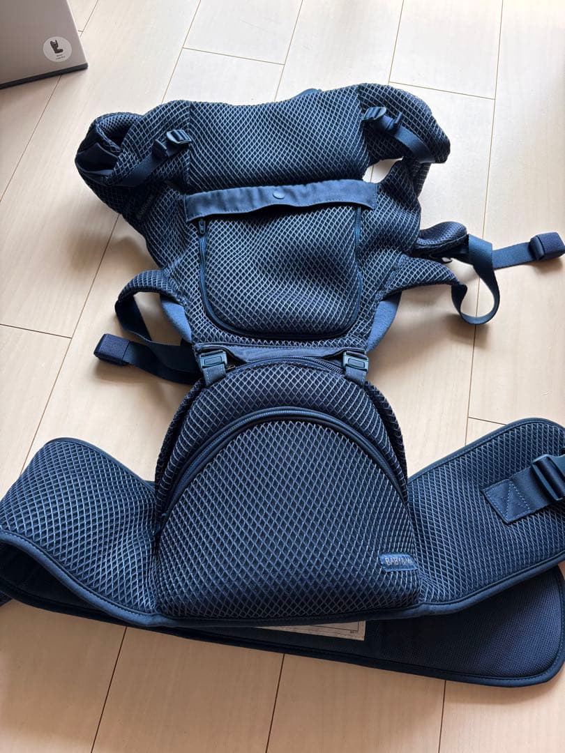 Baby&me 抱っこ紐　インディゴブルー