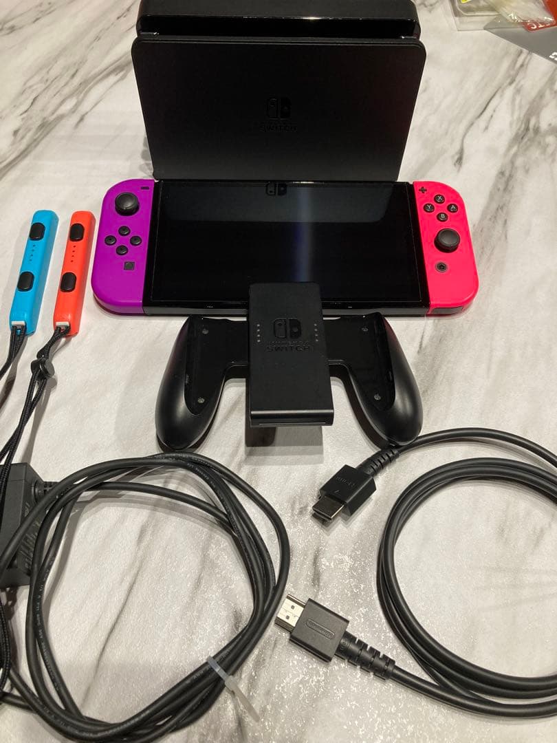 2023年Nintendo Switch 有機EL ネオンパープル/ネオンピンク