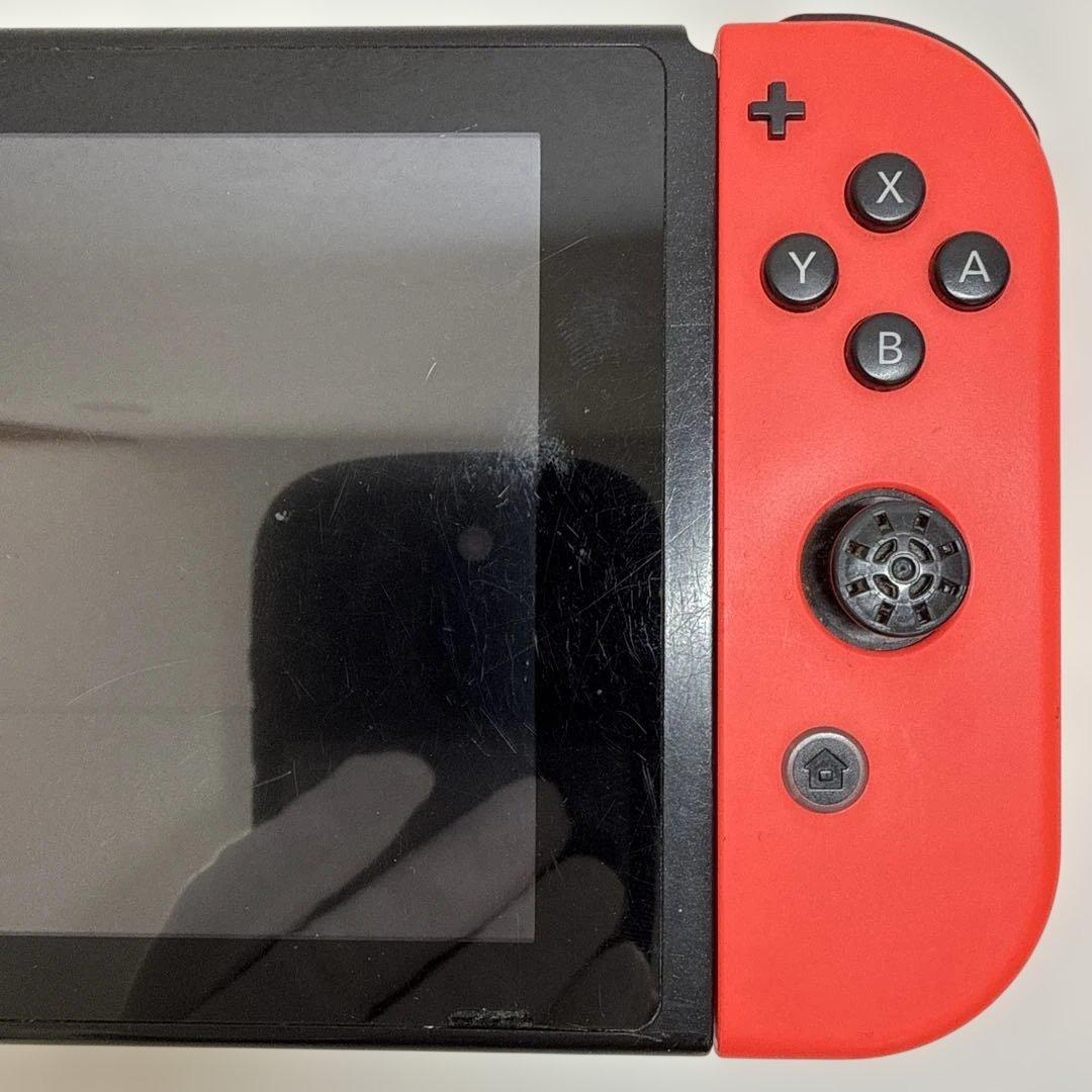 Nintendo Switch 本体 赤/青 Joy-Con 付属品付き　☺︎