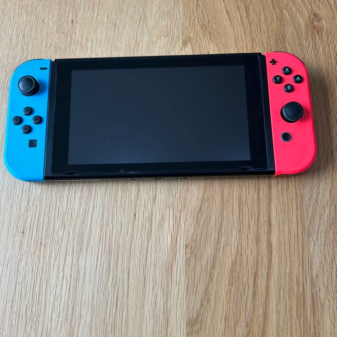 【中古品】Nintendo switch 本体　青/赤 Joy-Con